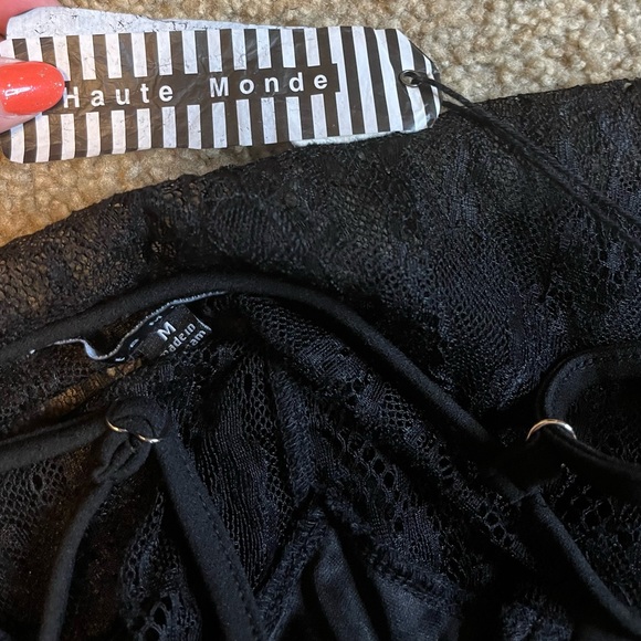 Haute Monde Black Lace Bodysuit size M - Picture 14 of 15